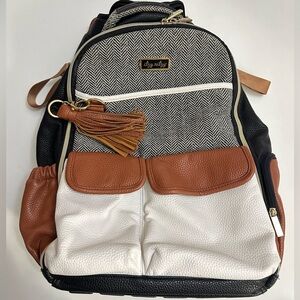 Itzy Ritzy Diaper Backpack